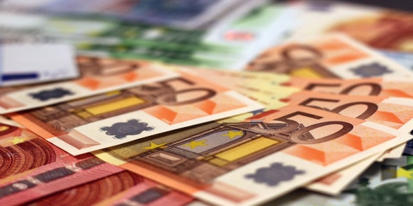 Umschuldung Spart Geld Jetzt Einfach Kredite Umschulden